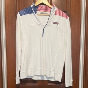 Vineyard Vines White Sweater with Blue and Red Accents